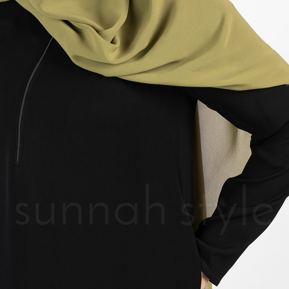 Sunnah Style Essentials Closed Abaya Slim Black